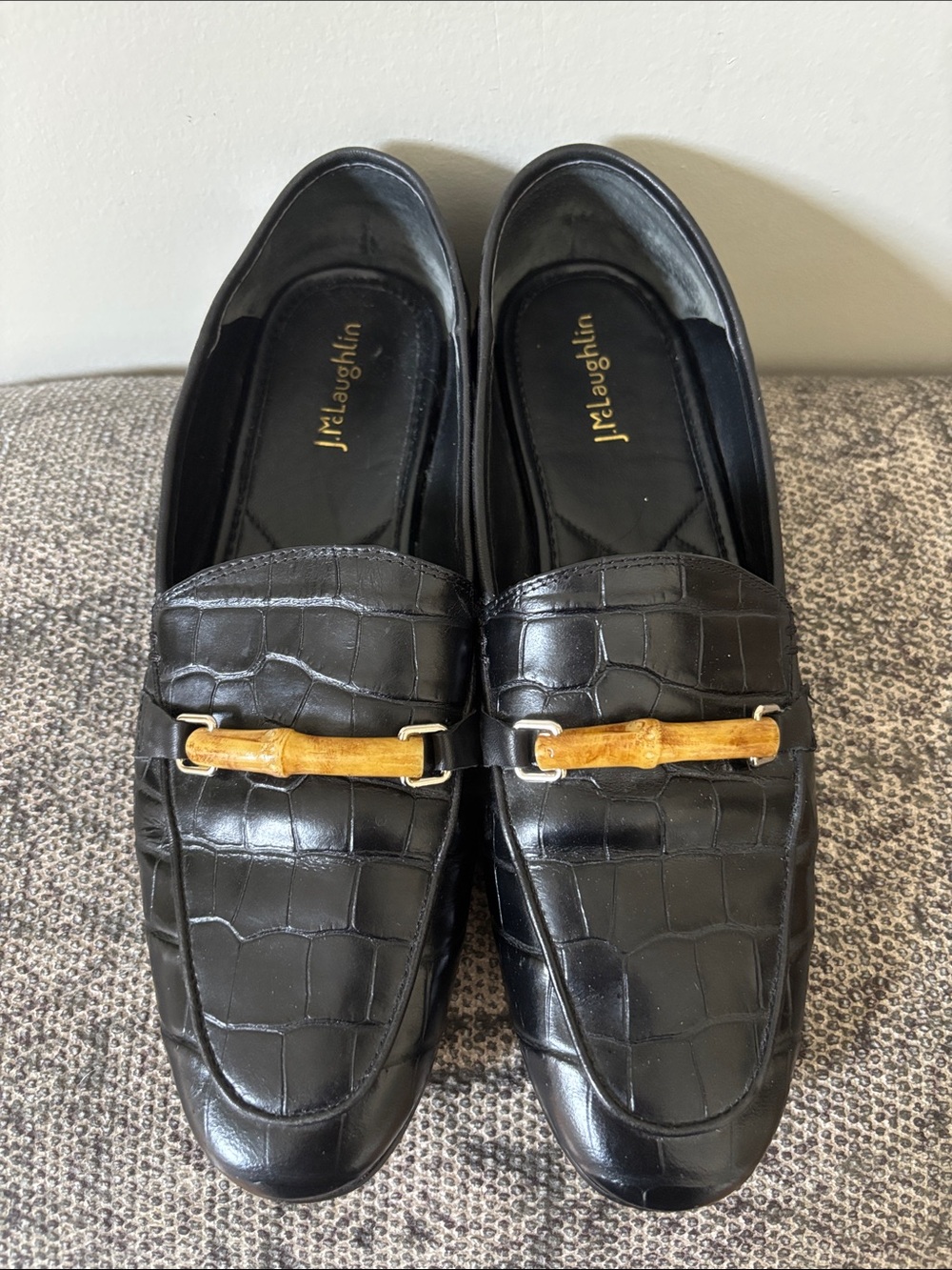 J. McLaughlin Black Croc-Embossed Loafers with Bamboo Bit Size 9